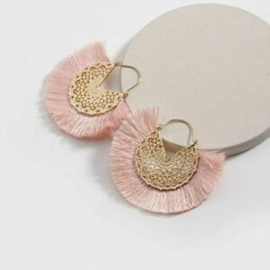 3/$20-Boho V Shaped Pink Tassel Earrings